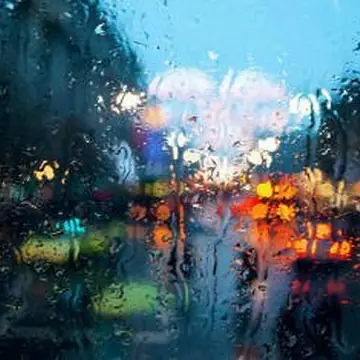 Анимированная природа: ливни и вспышки молний